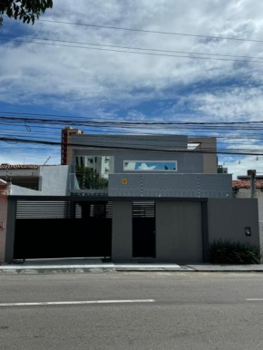 Casa de alto padrão